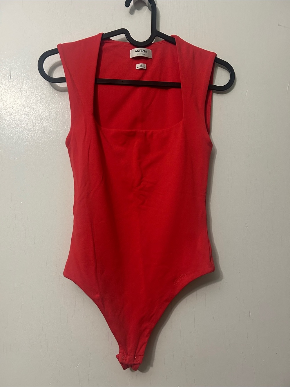 Babaton Contour Esteem Bodysuit - size XS bright red